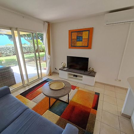 Rdc Appartement En Bord De Mer Au Son Des Vagues Le Moule Exterior foto