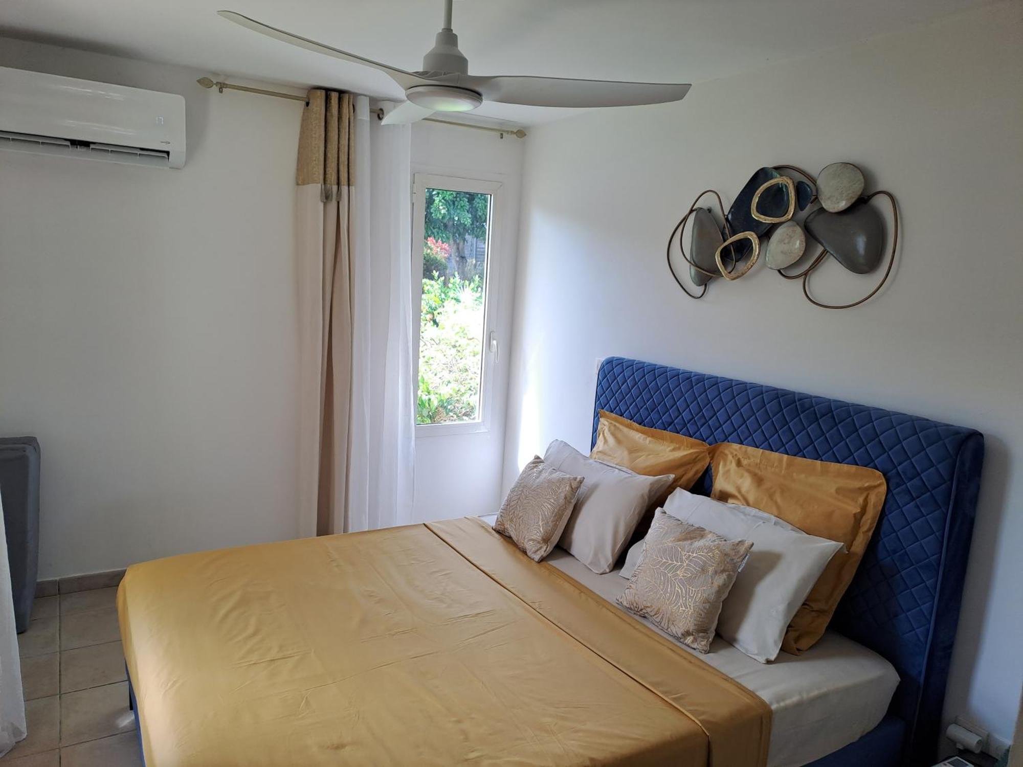 Rdc Appartement En Bord De Mer Au Son Des Vagues Le Moule Exterior foto